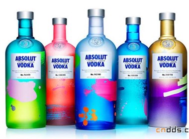 绝对伏特加 ABSOLUT VODKA 打造四百万瓶独特艺术瓶身