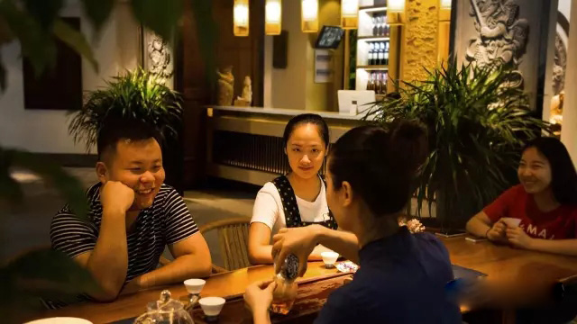 郑州禅意餐饮—云端静舍中式茶餐厅