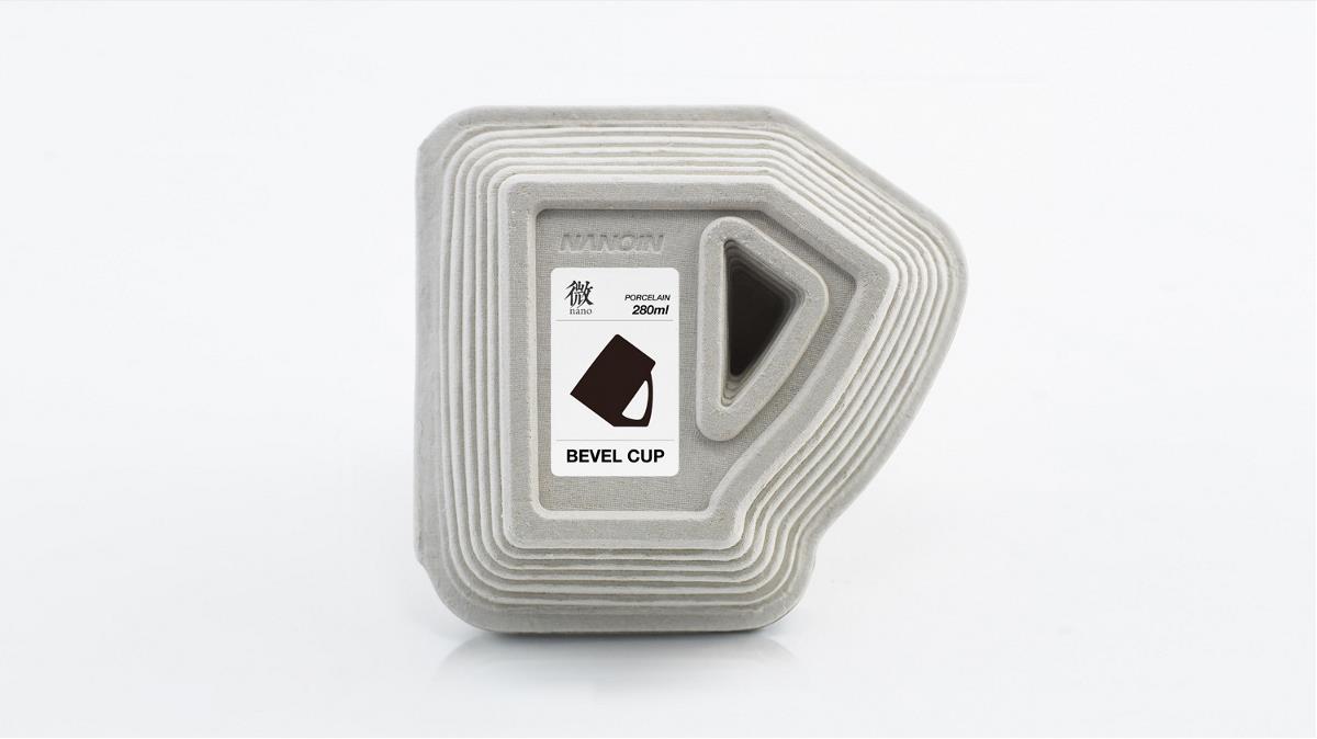 傾斜杯 | Bevel Cup  