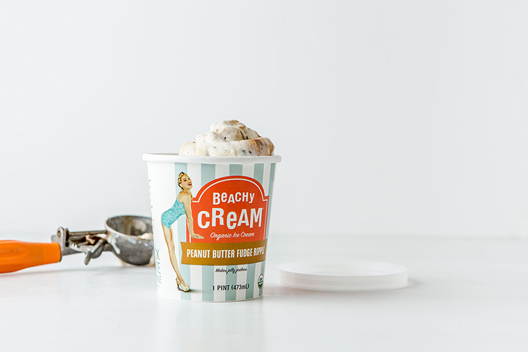 Beachy Cream Ice Cream Packaging品牌包装设计欣赏 | 摩尼视觉