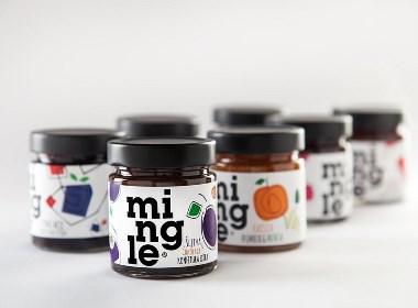 Get Ready to Mingle With These Sweet Spreads 产品包装设计 | 摩尼视觉