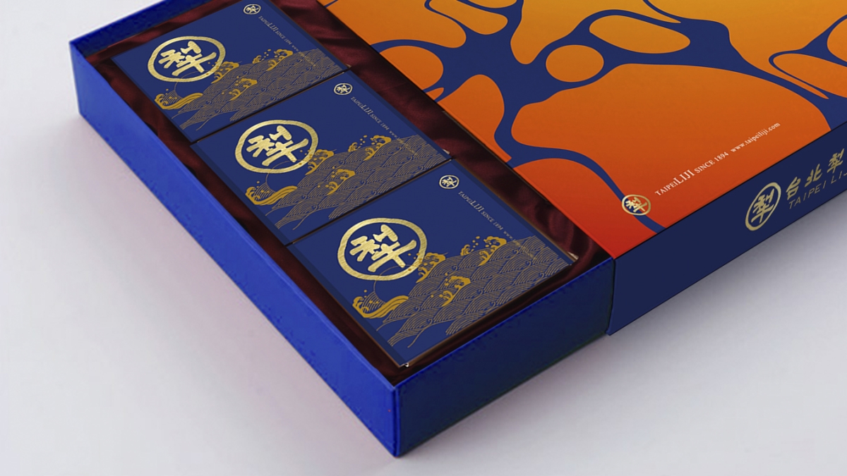 百年品牌台北犂记月饼包装设计【金鼎尊月系列】 | 摩尼视觉原创作品