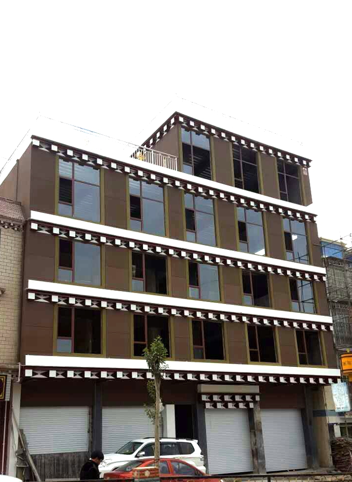 甘孜州道孚藏式酒店设计