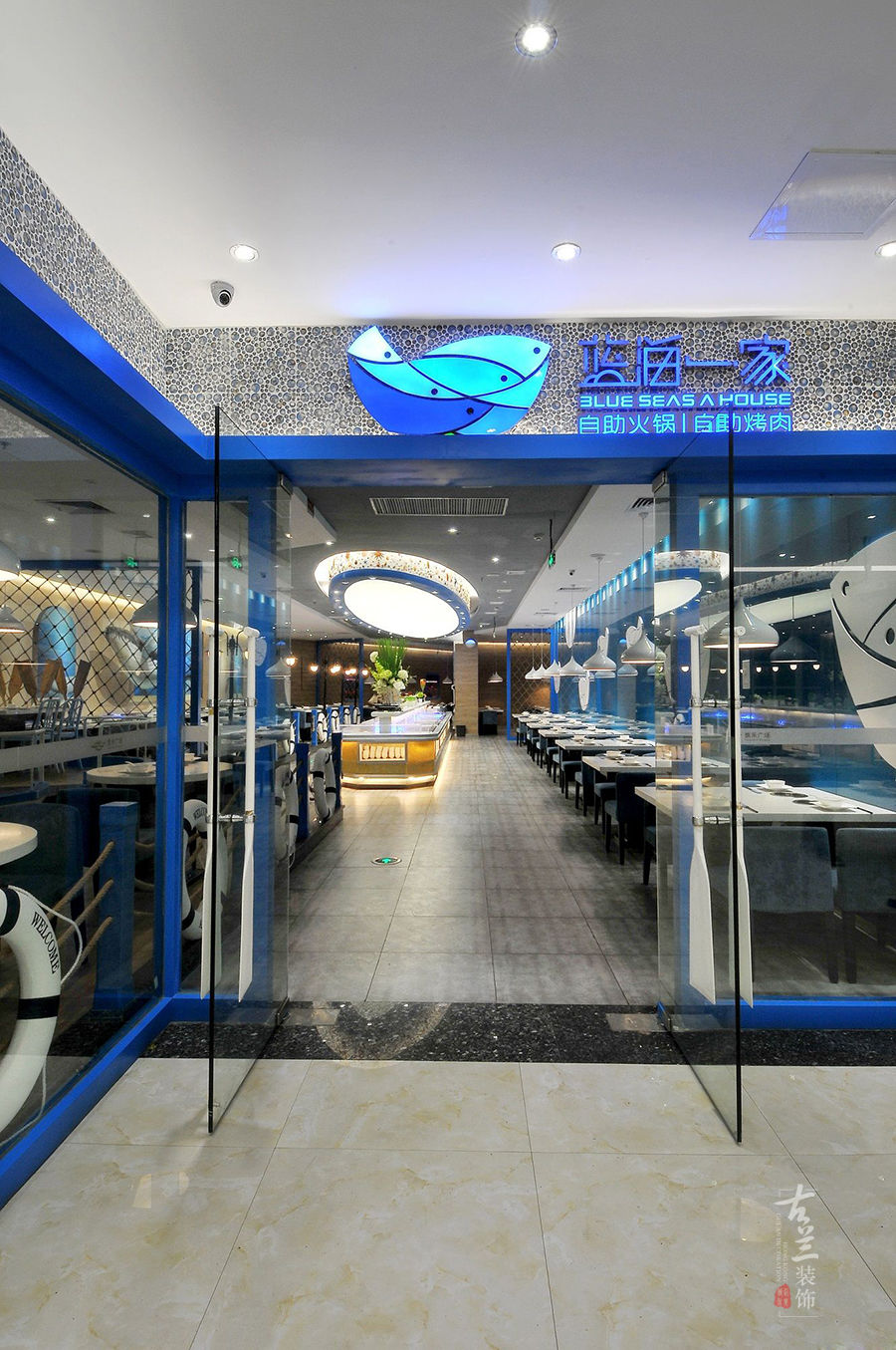 蓝海一家海鲜自助西餐厅-成都西餐厅设计|成都西餐厅装修公司