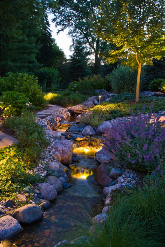 庭院设计|光与水营造的惬意的空间