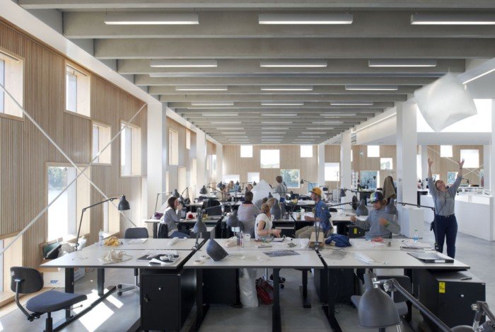 瑞典于默奥大学建筑学院-领客云创设计网