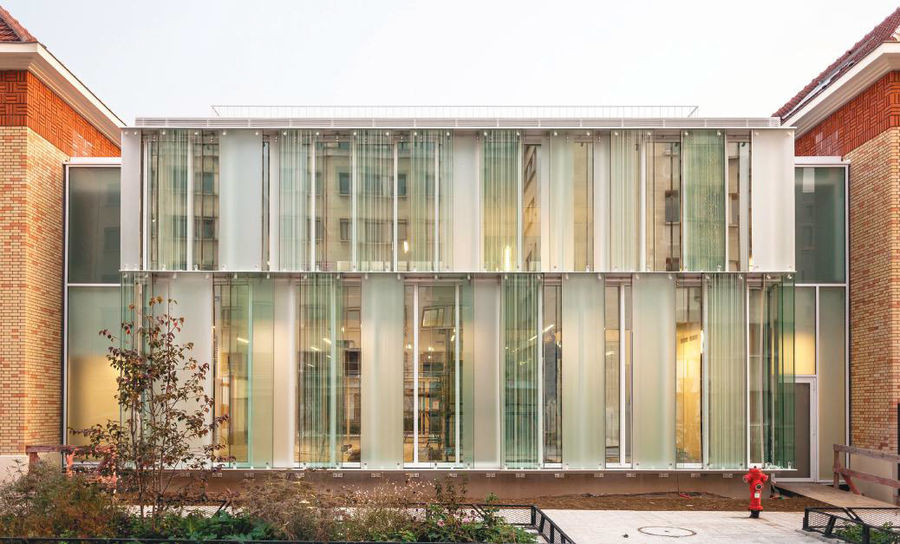 玻璃与红砖的协奏曲 l 巴黎疗养院设计