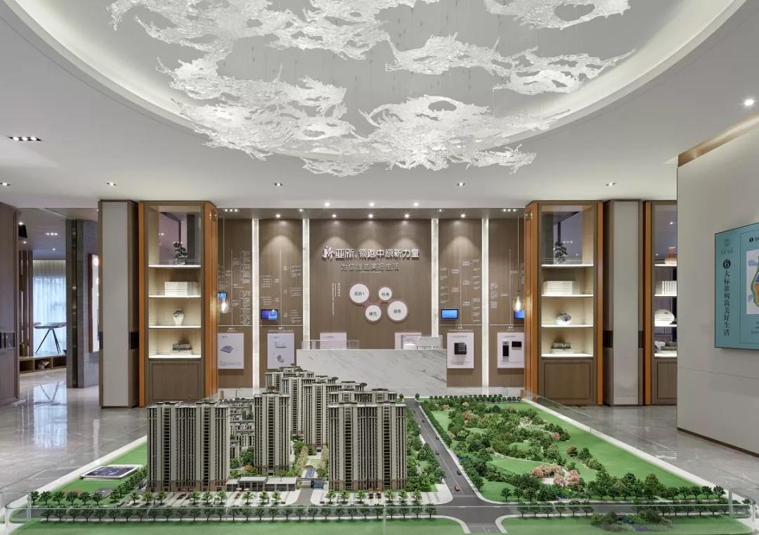臻品空间设计（深圳）：亚新·美好莲城销售中心