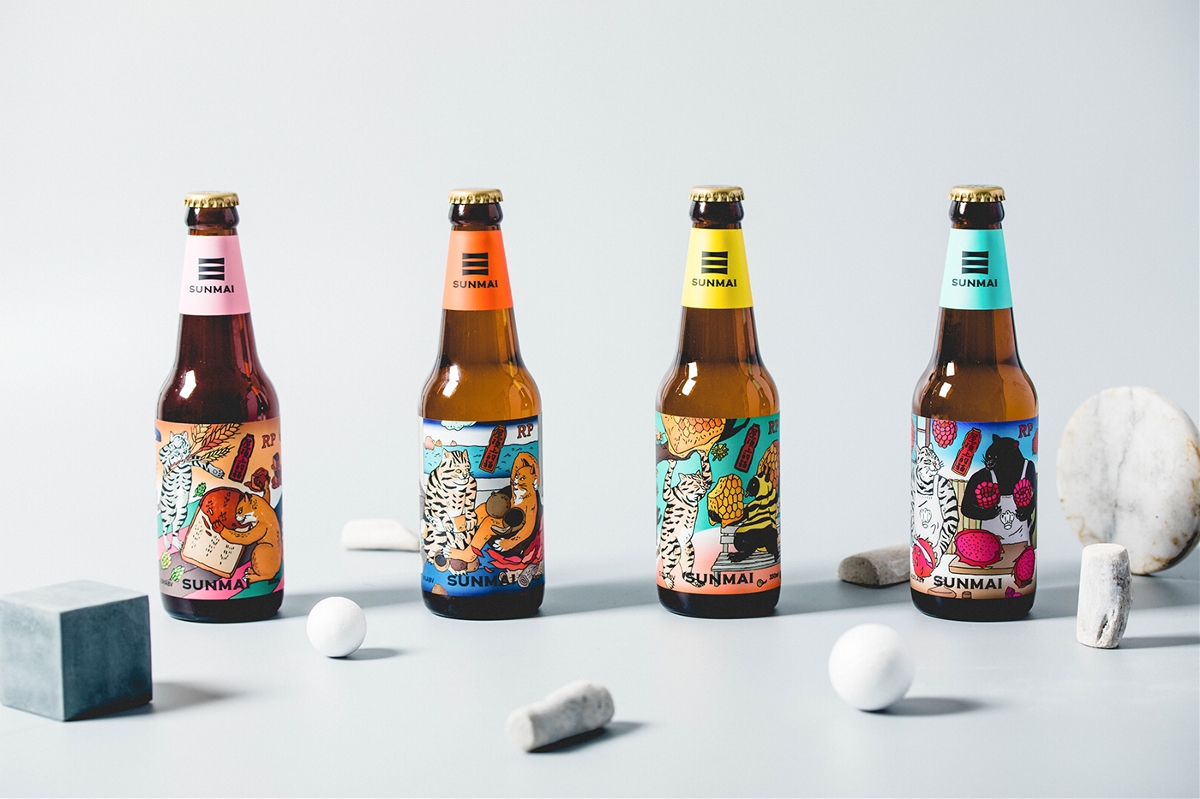 “屋頂上的貓”啤酒插画包装/标贴设计