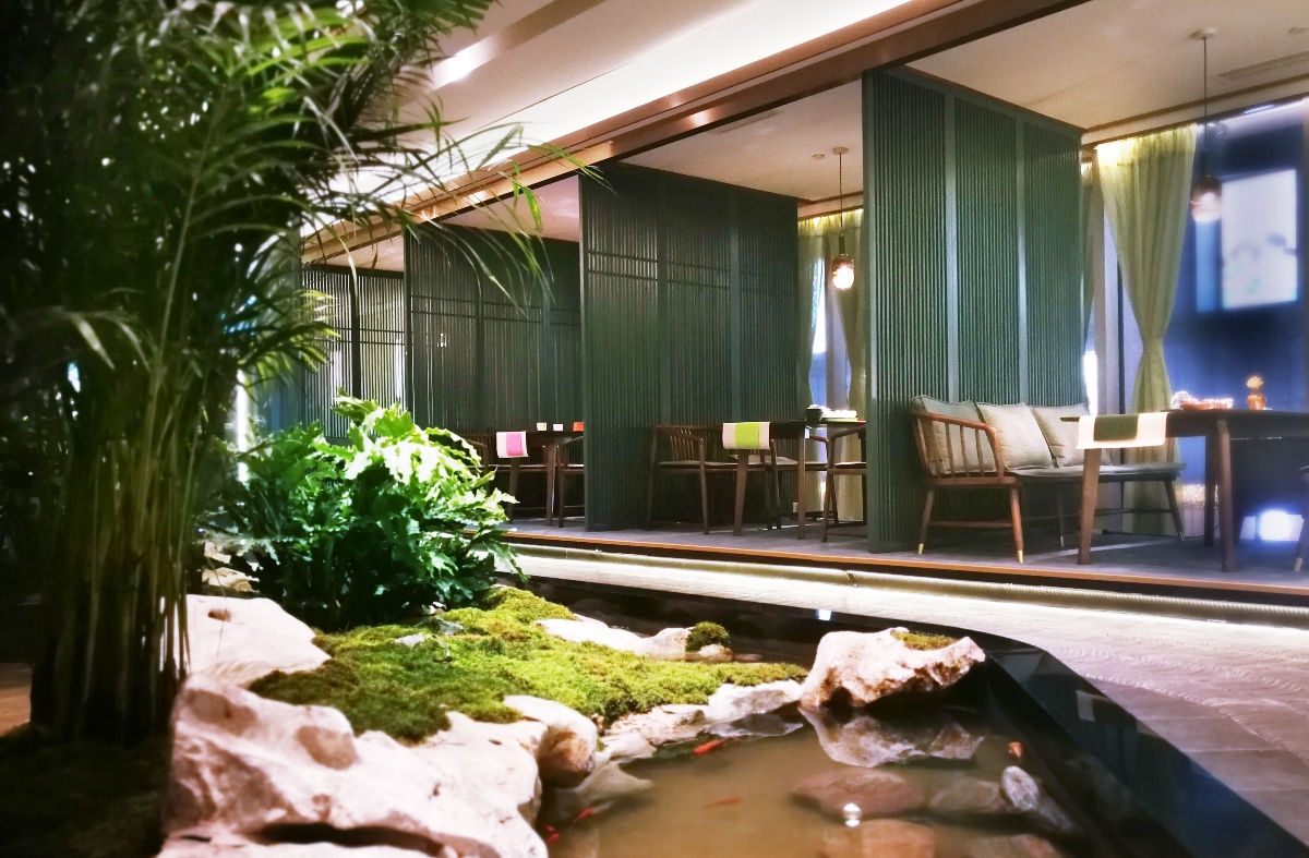 云端静舍  绿地新都会茶餐厅室内设计
