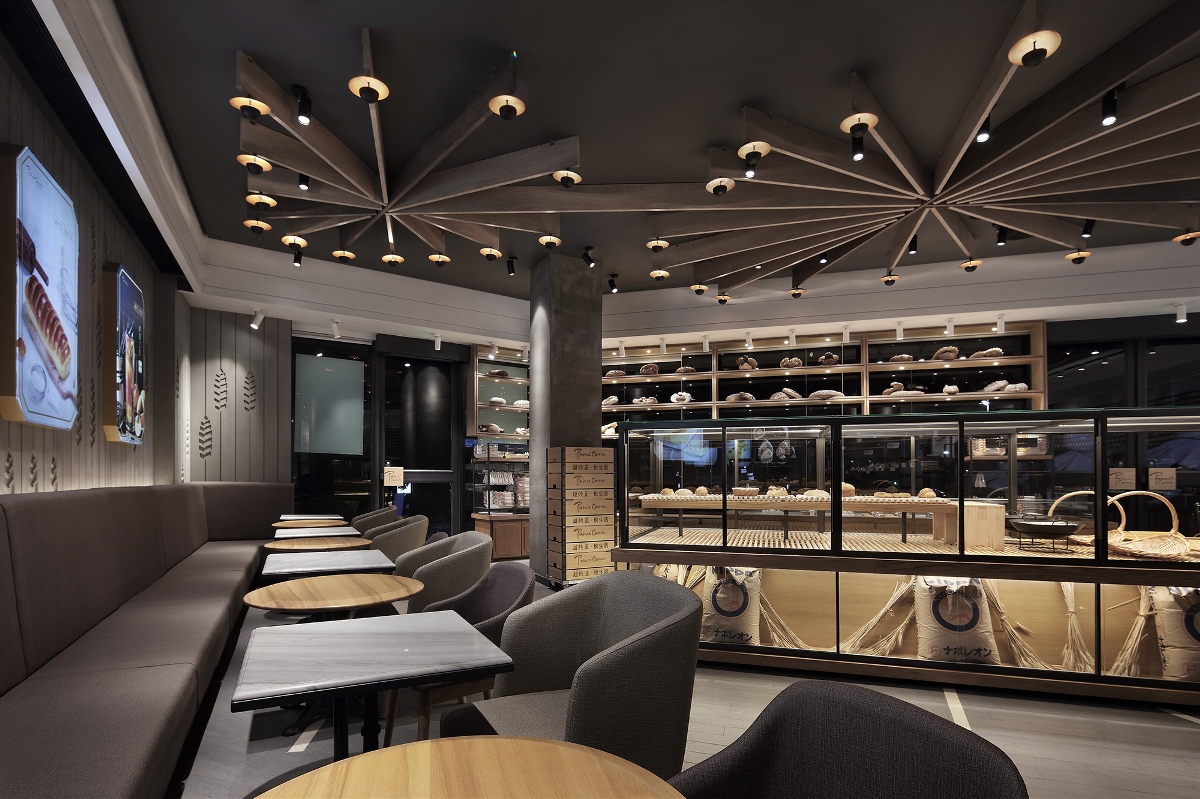主题餐厅设计、室内设计、餐饮空间设计【艺鼎新作】卡玛王子烘焙店