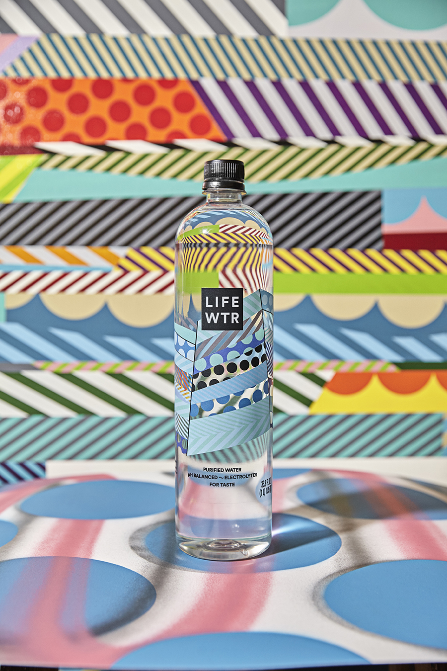LIFE WTR 艺术型瓶贴纯净水包装设计