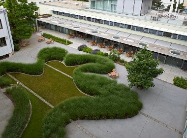 华曼设计-艾瑞医院庭院景观