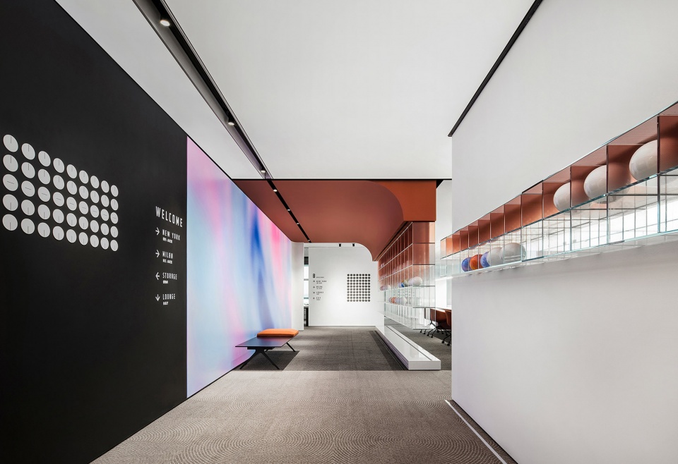郑州办公室装修公司分享凸显企业文化的办公设计图