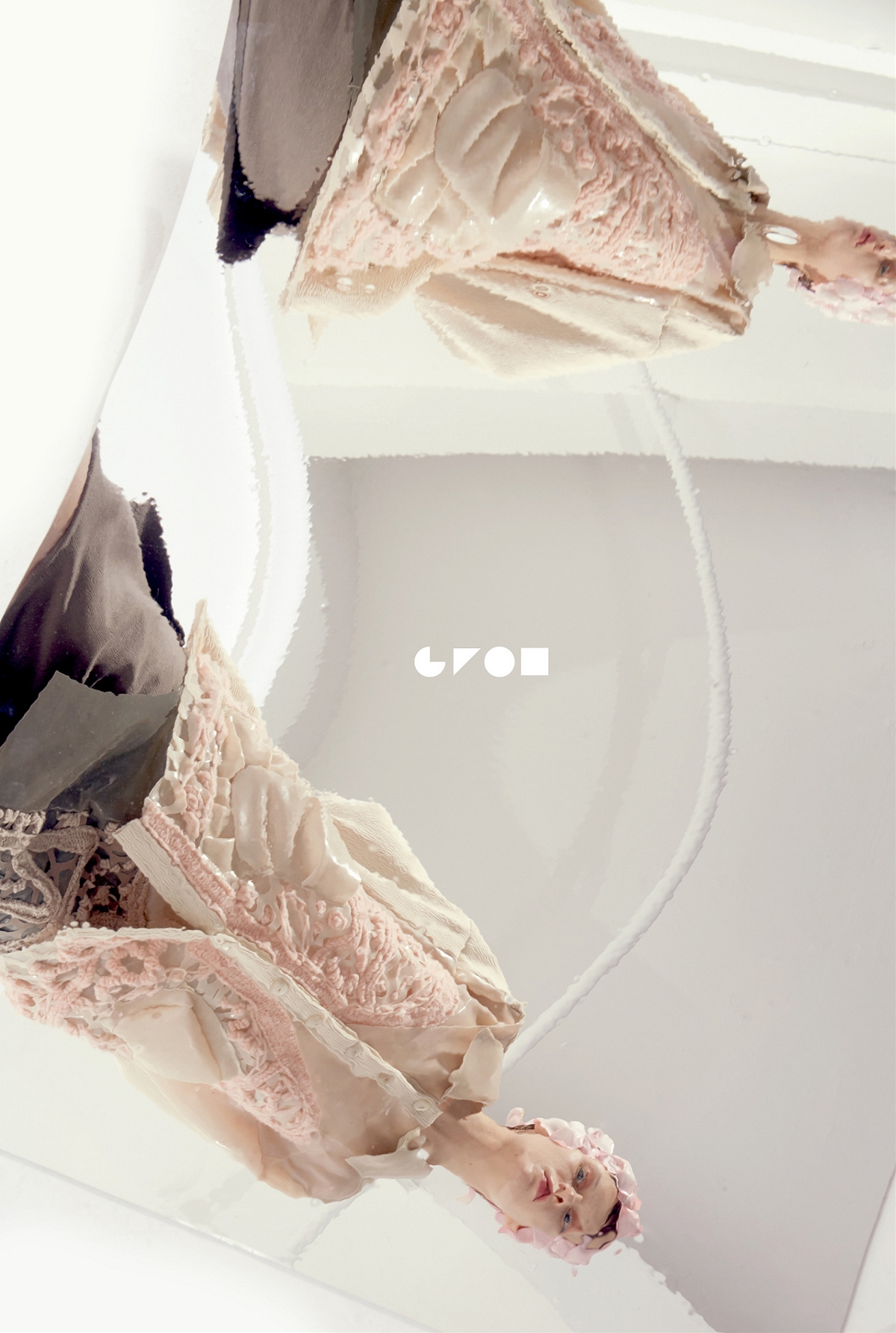 花儿与珍珠丨高恩广告设计师品牌服装拍摄