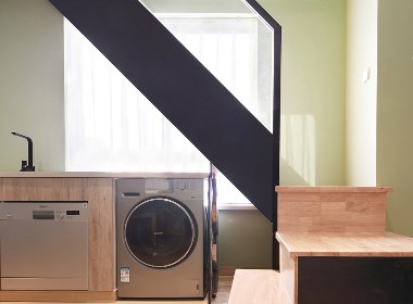 55㎡小户型LOFT带阁楼，改造后竟有中西厨和三个卫生间