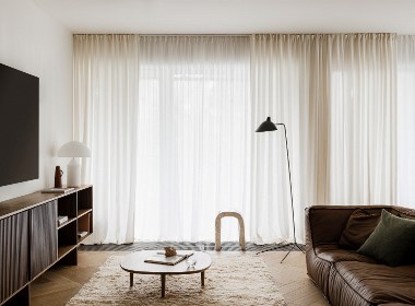 包豪斯风格：90²温暖色调舒适宁静的家庭