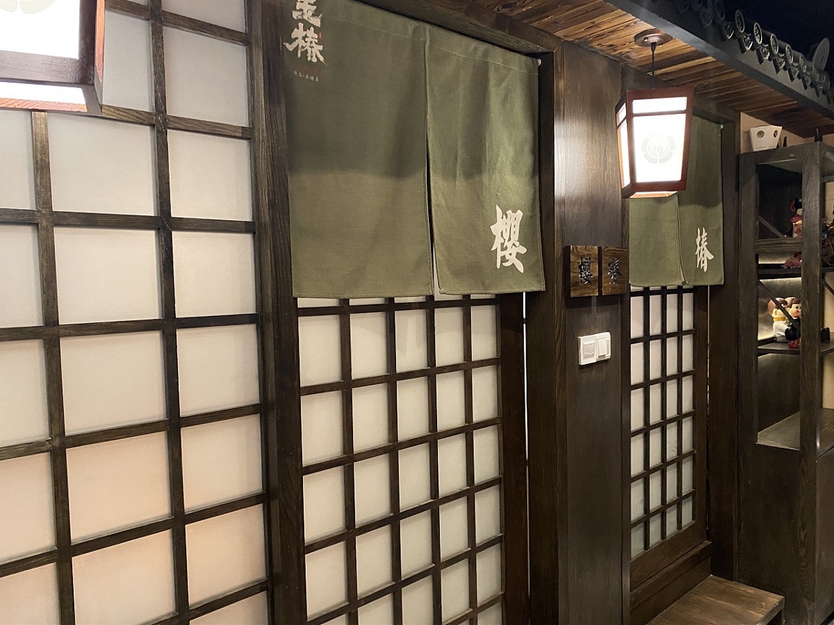 玉椿烧鸟居酒屋日本料理餐饮全案设计——品深餐饮设计