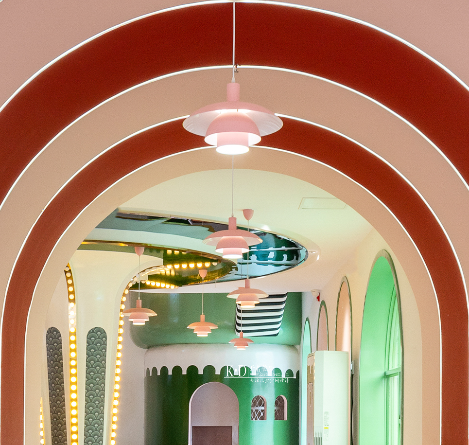 儿童空间设计案例 | 月亮山亲子餐厅：童话城堡探险，解锁奇幻用餐新体验