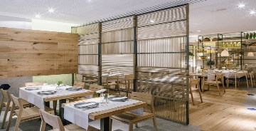 成都日式料理店怎么裝修？成都卓巧裝飾公司